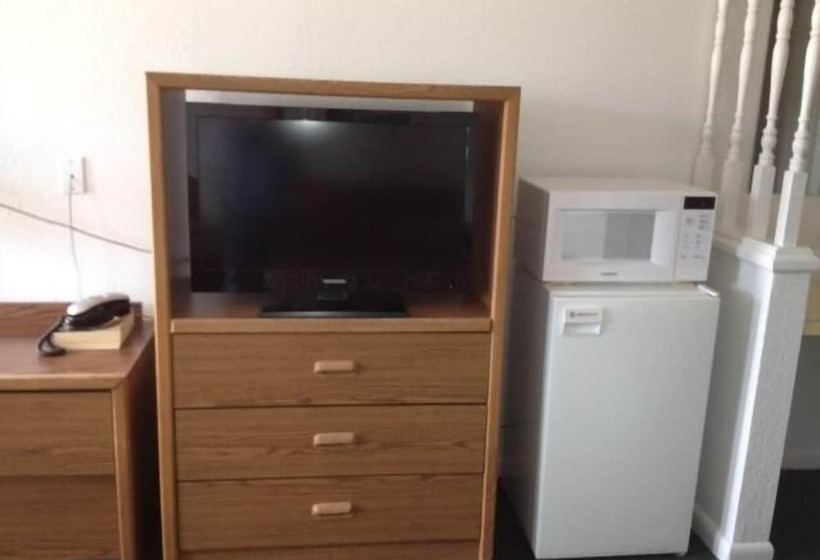 חדר סטנדרט, Town House Motel