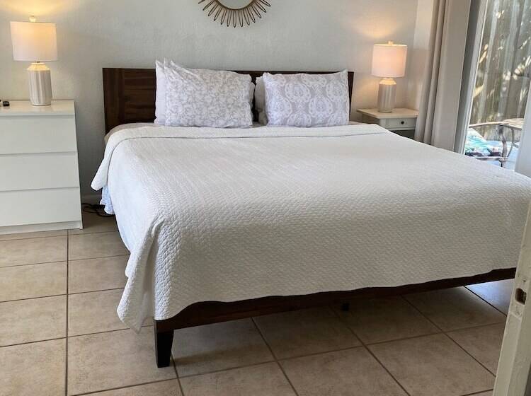 منزل غرفة نوم واحدة, Turtle Beach Resort