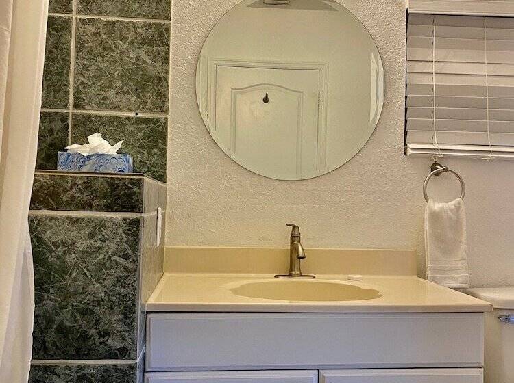 منزل غرفة نوم واحدة, Turtle Beach Resort