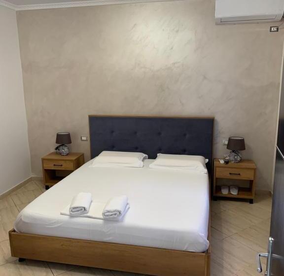 חדר סטנדרט, Salvadore