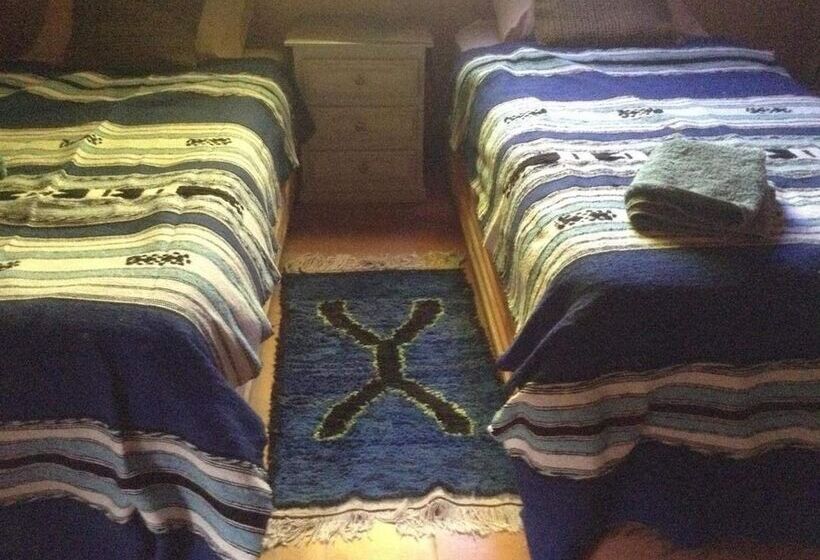 اتاق ساده سه‌ نفره, Dar Ouzoud Vegan