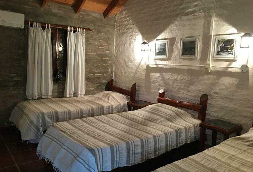 חדר סטנדרט לשלושה, Iberá Porá