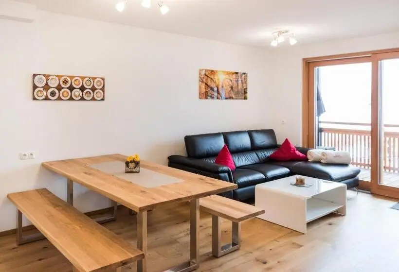 バルコニー付き１ベッドルームアパートメント, Damüls Appartements
