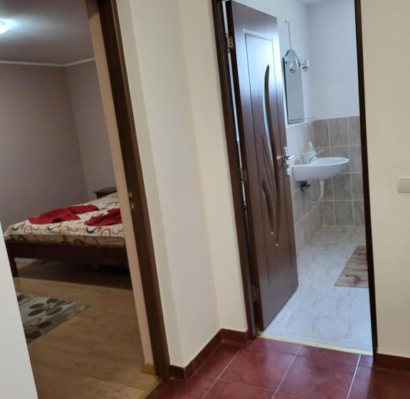 غرفة قياسية, Casa Infinity