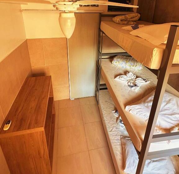 חדר סטנדרט לשלושה עם מיטת קומתיים, Mata Virgem Hostel E Pousada