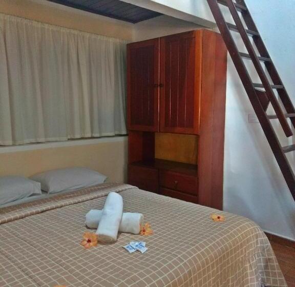 Quarto Triplo Standart, Pousada Parador 081