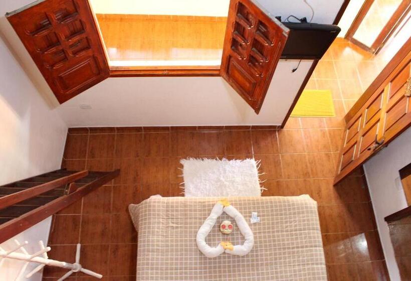 Quarto Triplo Standart, Pousada Parador 081