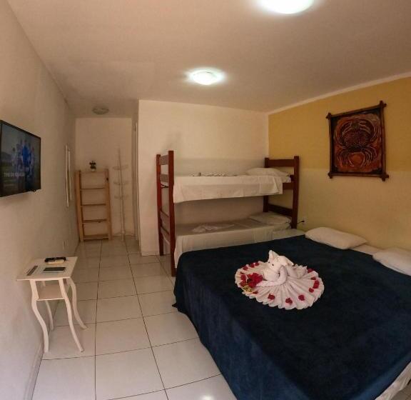 Quarto Quádruplo Standard, Pousada Parador 081