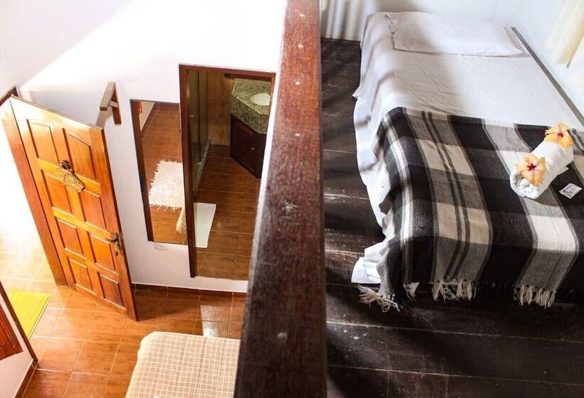 Quarto Triplo Standart, Pousada Parador 081