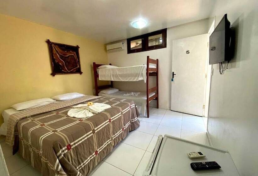 Quarto Quádruplo Standard, Pousada Parador 081