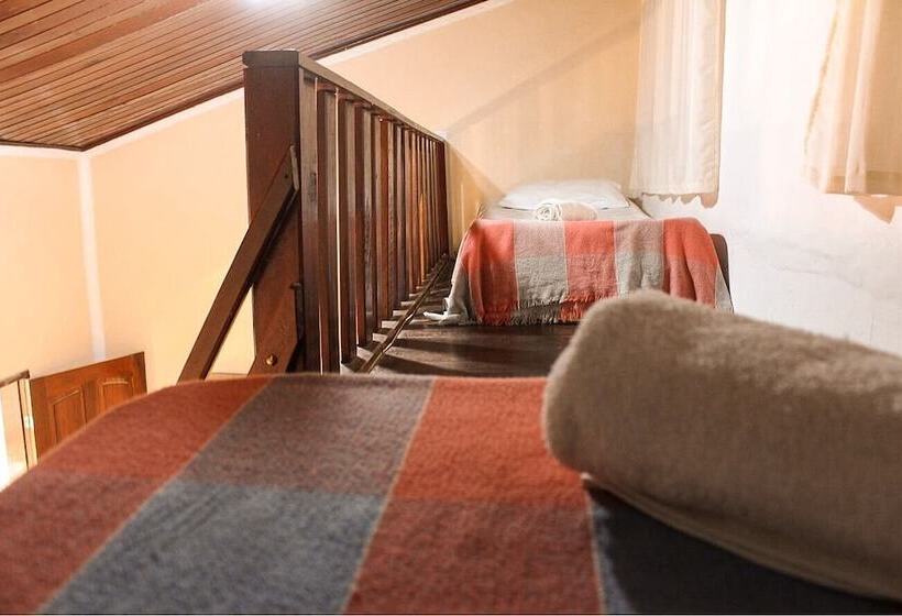 Quarto Quádruplo Standard, Pousada Parador 081