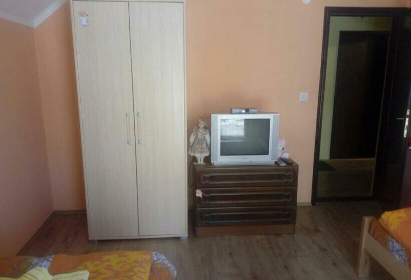 اتاق استاندارد با بالکن, Rooms Violeta