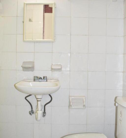 디럭스 룸, Margarita