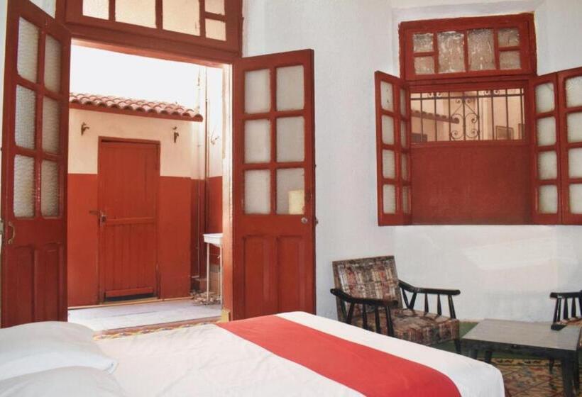 디럭스 룸, Margarita