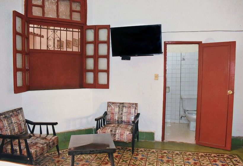 디럭스 룸, Margarita