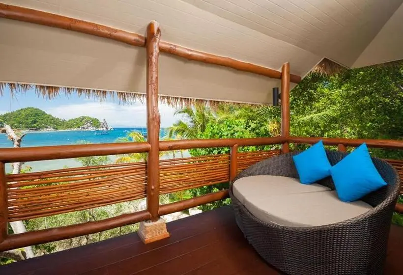 اتاق لوکس با بالکن و چشم‌انداز دریا, View Point Resort