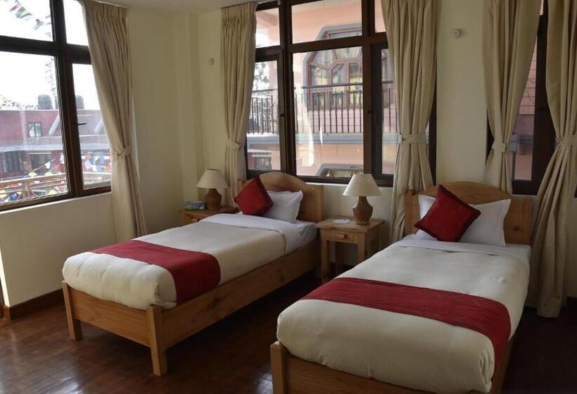 اتاق لوکس با چشمانداز باغ, Rokpa Guest House