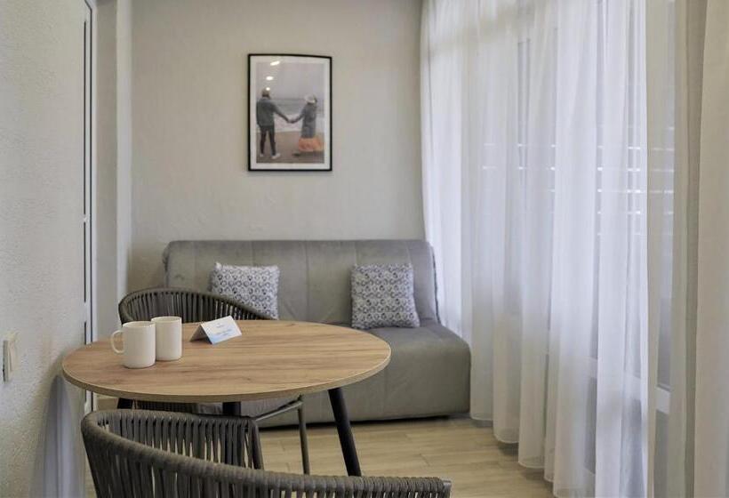 آپارتمان 2 خوابه, Apart Hotel Poseidon