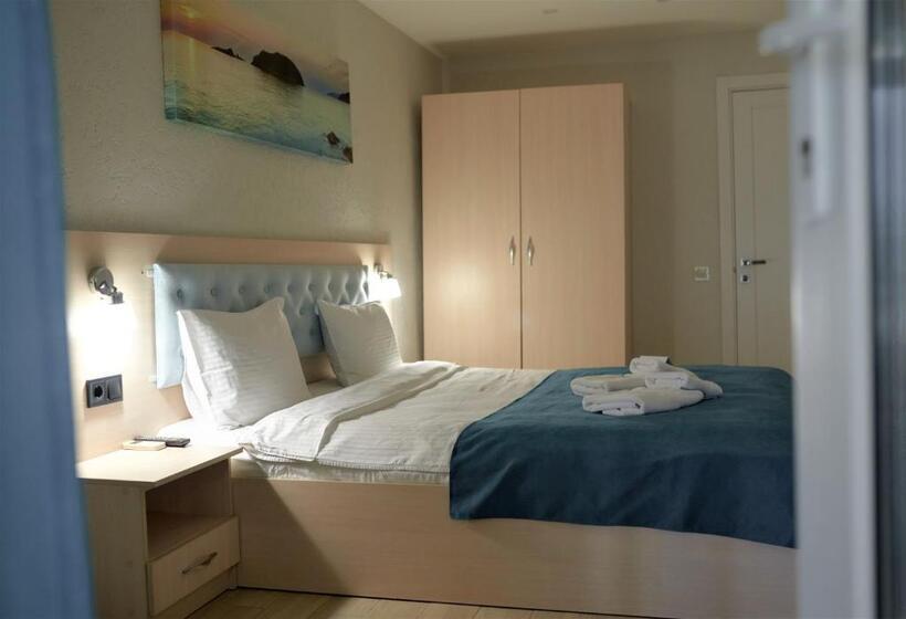آپارتمان 1 خوابه با تراس, Apart Hotel Poseidon