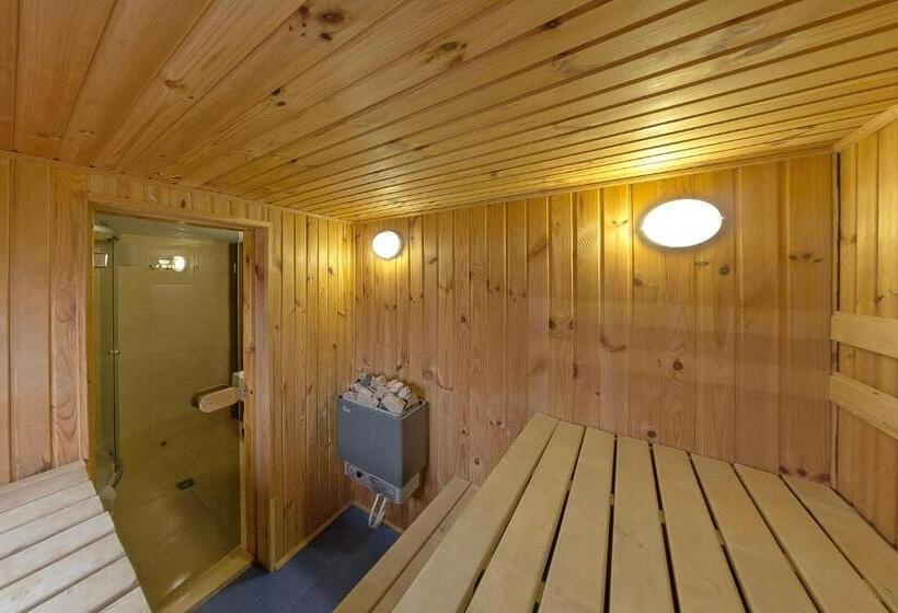 آپارتمان خانوادگی, Apart Hotel Poseidon