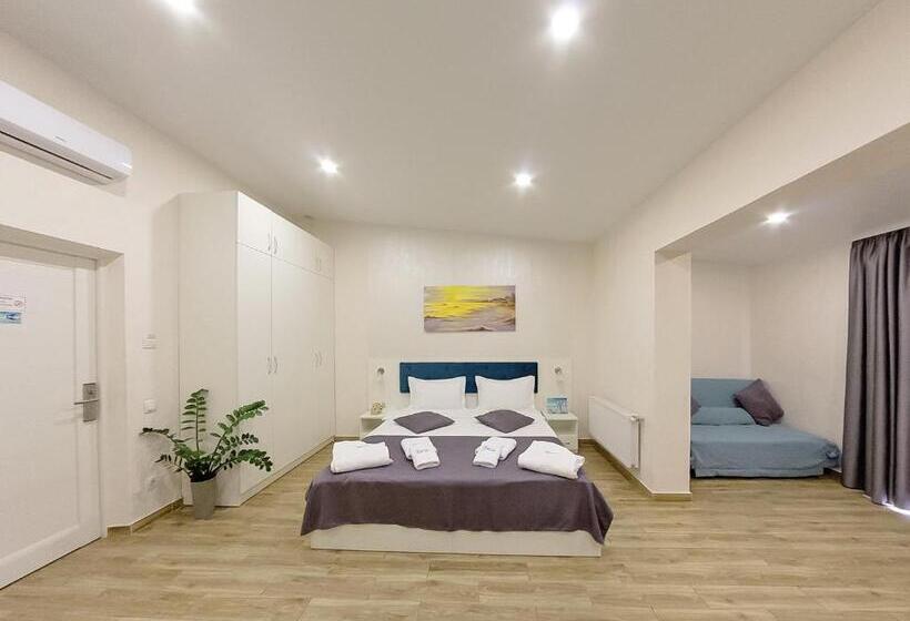 سوئیت با بالکن, Apart Hotel Poseidon