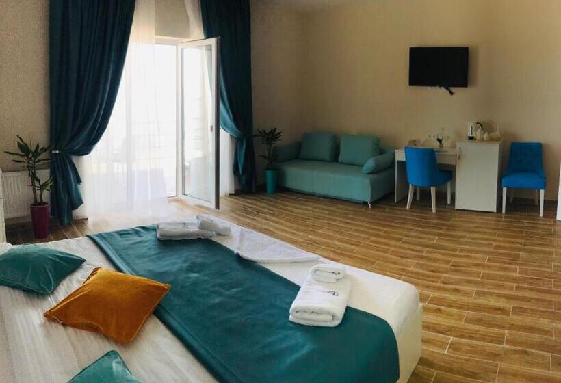 سوییت جونیور با بالکن, Apart Hotel Poseidon