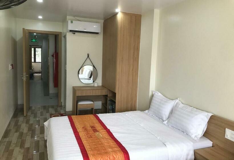 اتاق لوکس با چشم‌انداز دریا, Sea Balcony