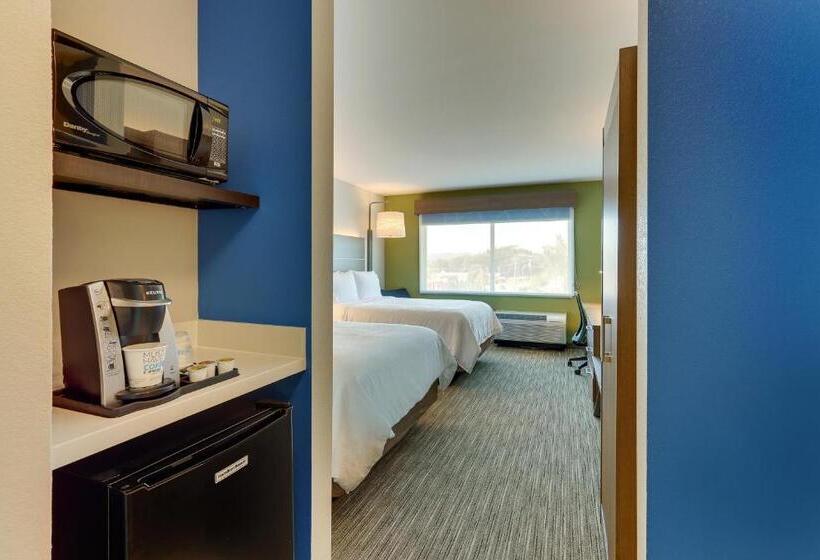 장애인을 위한 스탠다드 룸, Holiday Inn Express & Suites Roanoke – Civic Center