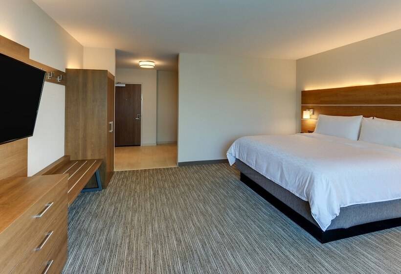 스탠다드 룸, Holiday Inn Express & Suites Roanoke – Civic Center