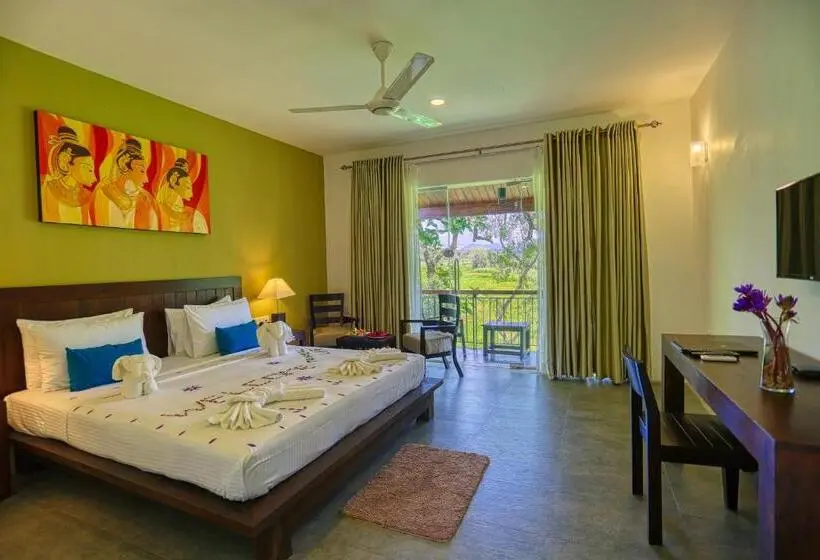 اتاق لوکس یک تخته, Tropical Life Resort And Spa