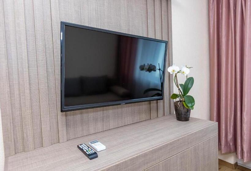Номер Стандарт Трехместный, Family Hotel Ambrozia