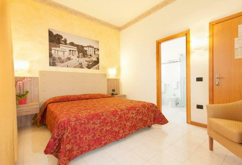 חדר סטנדרט, Albergo Vittoria