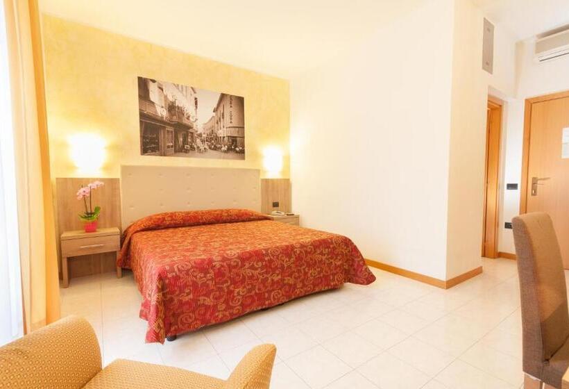 חדר סטנדרט, Albergo Vittoria