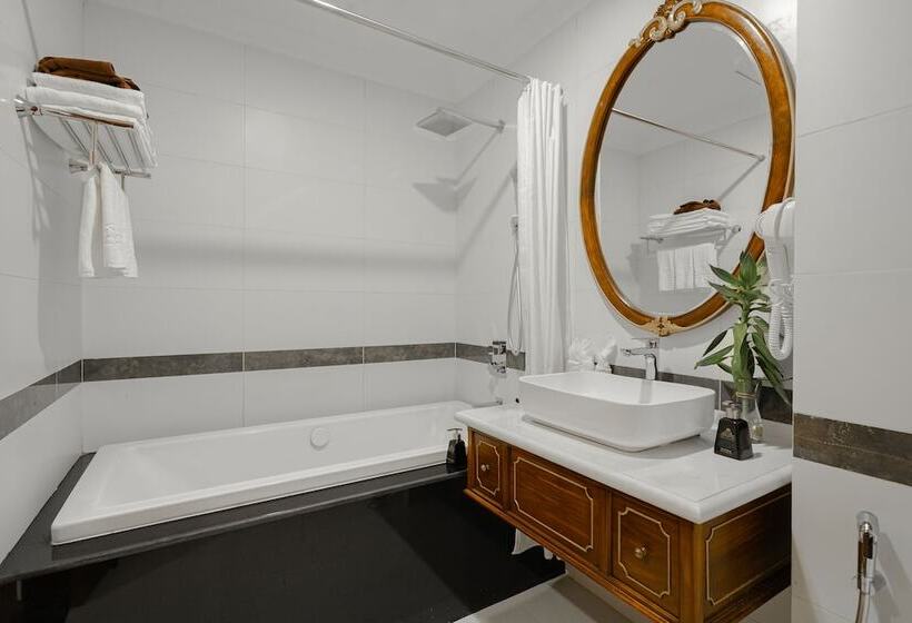 اتاق استاندارد با چشم‌انداز دریا, Avs Hotel Phu Quoc