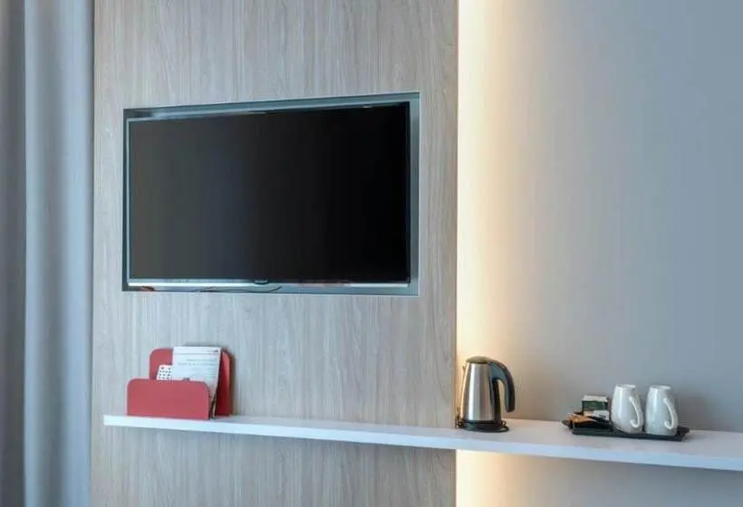 身障者適用スタンダードルーム, Holiday Inn Express   Sindelfingen, An Ihg