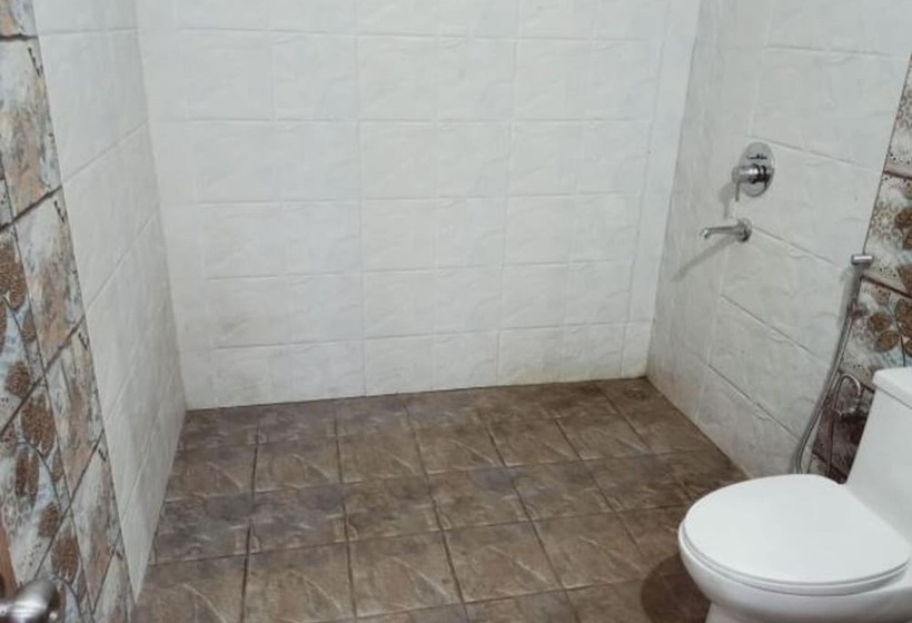 Номер Deluxe, Nisarg Resort