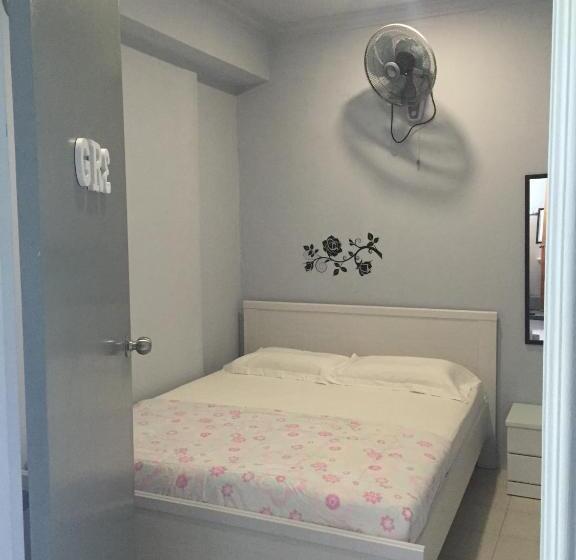 バス共有のスタンダードルーム, The Second Room