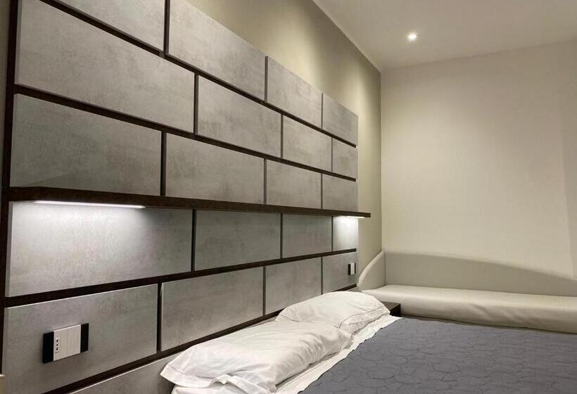 اتاق استاندارد چهار تخته, B&b Bertani