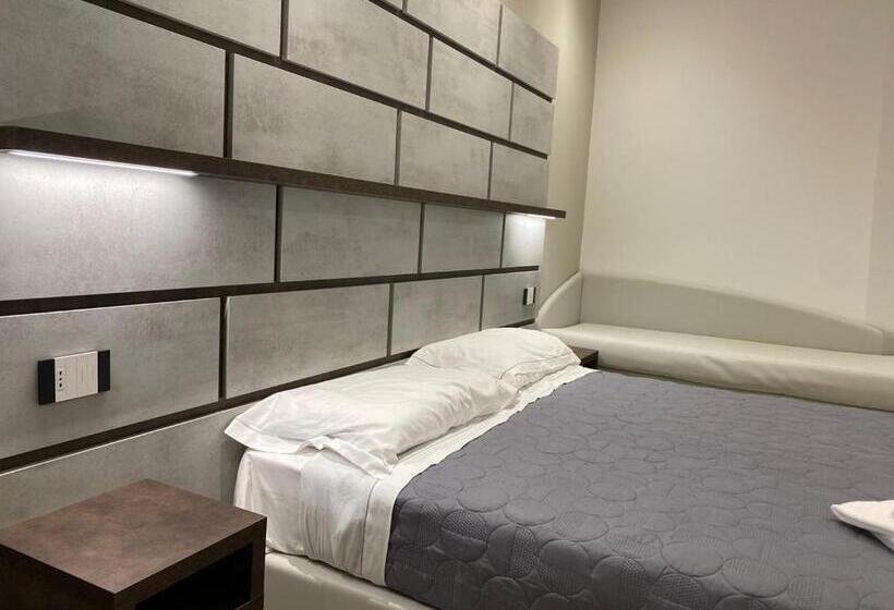 اتاق استاندارد چهار تخته, B&b Bertani