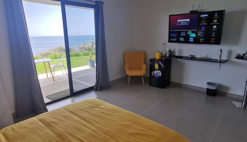 Quarto Estandar Vista Mar, Ocean Breeze Cove   Luxury Retreat
