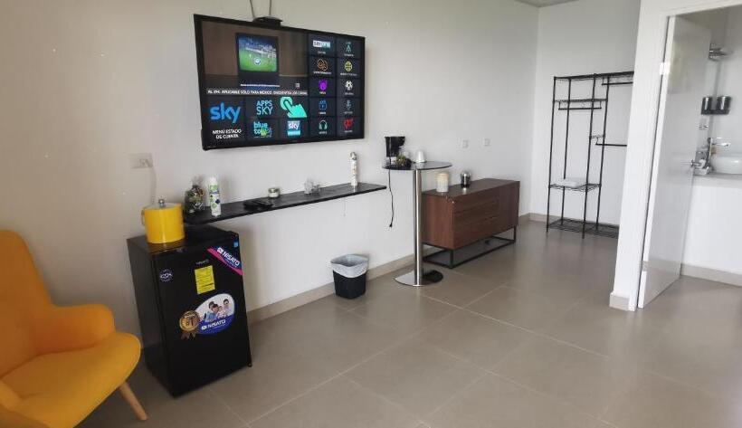 Quarto Estandar Vista Mar, Ocean Breeze Cove   Luxury Retreat