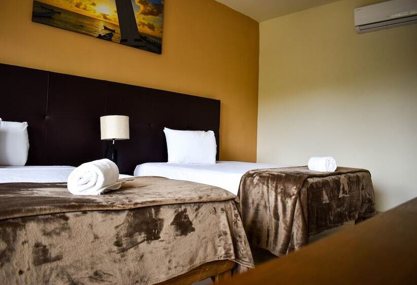 דירת דלוקס 2 חדרי שינה, Muchin