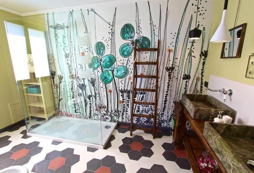 オーシャンビューデラックスルームバルコニー付き, Al 33 Giri