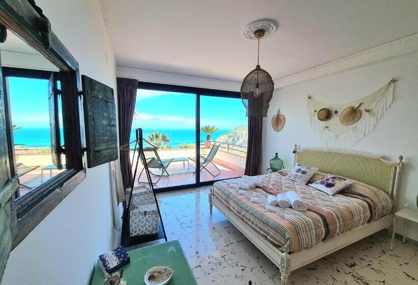 オーシャンビューデラックスルームバルコニー付き, Al 33 Giri