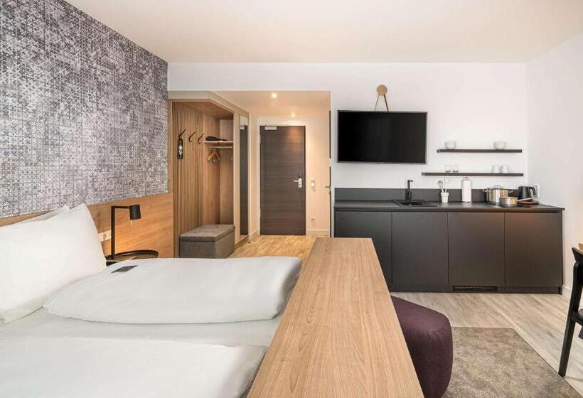 اتاق خانوادگی تودرتو, Elaya Hotel Augsburg