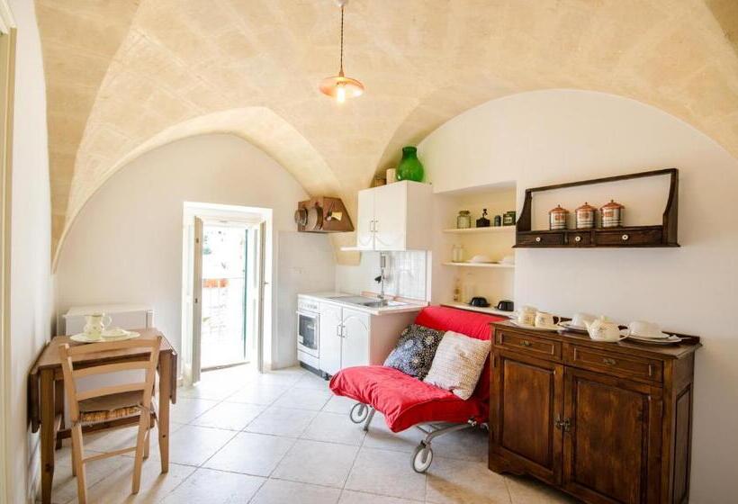 سوییت جونیور با بالکن, Casa Del Sole