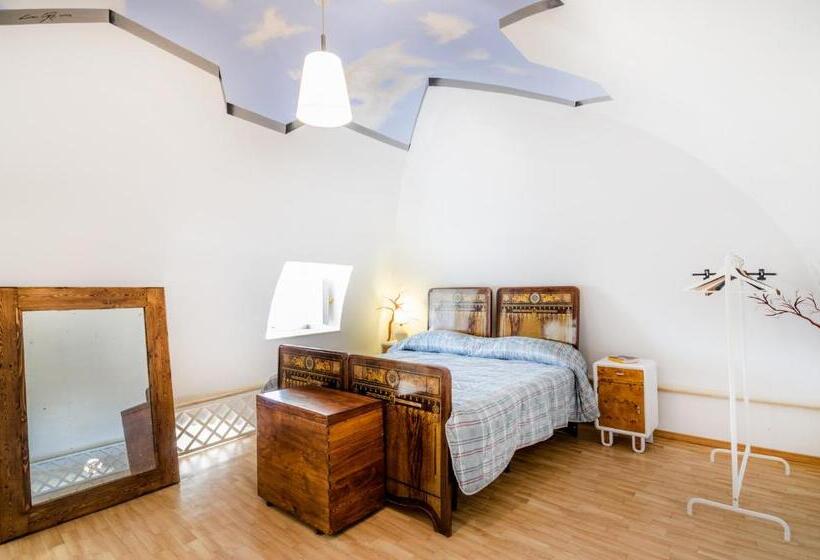 سوئیت با بالکن, Casa Del Sole