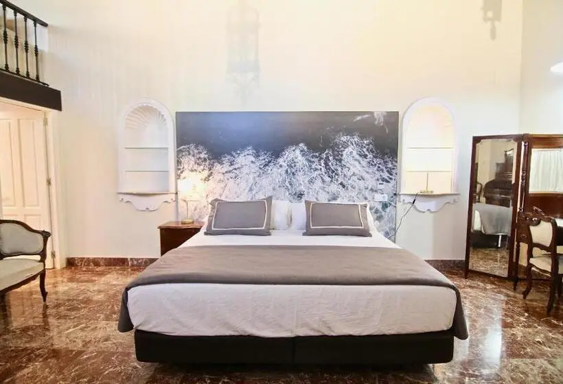 スーペリアースイート, El Palace Del Puerto
