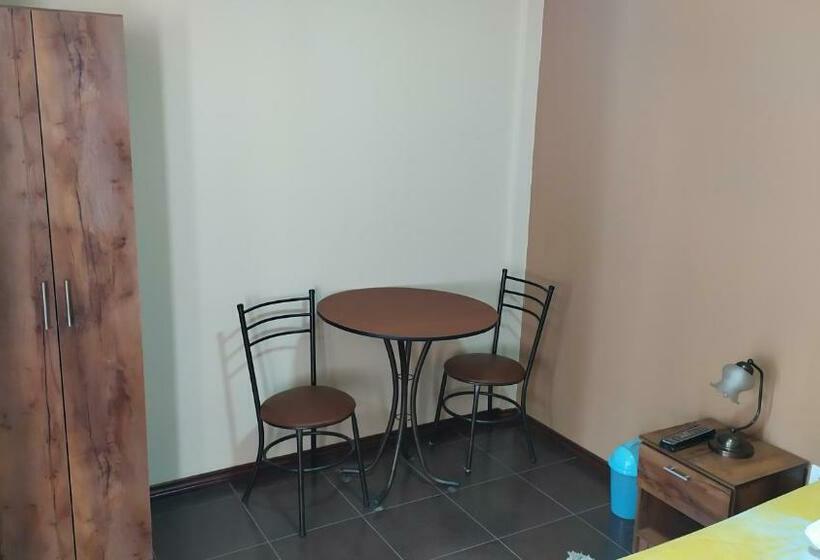 标准间, Villa Victoria