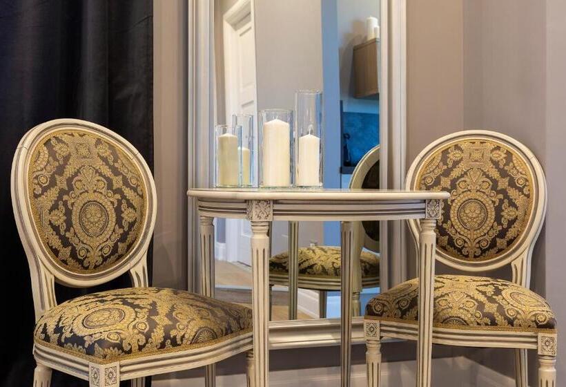 غرفة قياسية سرير كينج, Vespucci Boutique